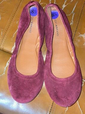 Lucky Brand Women's Burgundy Suede Ballet Flats